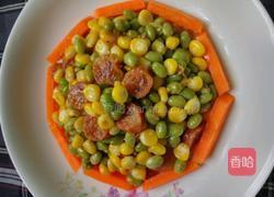 玉米甜豆炒腊肠的做法图解1