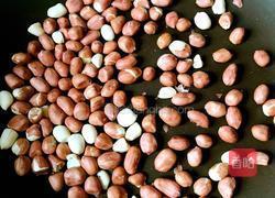 糖霜花生的做法图解3