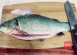 青椒香辣鱼的做法图解1