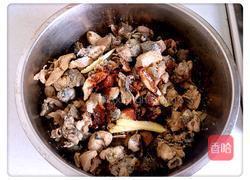 炒辣子鸡的做法图解4
