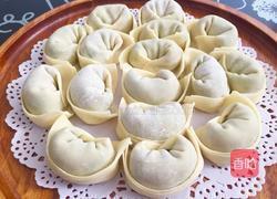 芹菜猪肉元宝馄饨包法的做法图解8