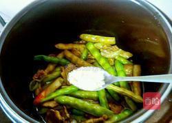 豆角炖肉的做法图解10