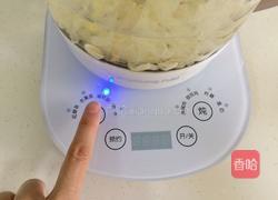 银耳莲子百合汤的做法图解7