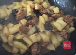 土豆炖羊肉的做法图解4