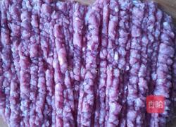 猪肉洋葱冬瓜灌汤小笼包的做法图解3