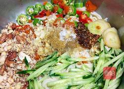 好吃的凉面的做法图解1