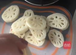 炸莲藕盒的做法图解2
