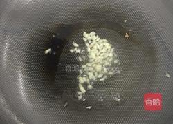 鸡蛋香肠炒丝瓜的做法图解5