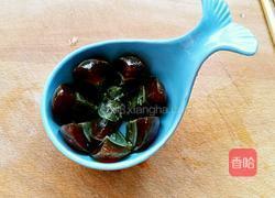 姜汁松花蛋的做法图解3