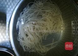 蚝油茄汁拌面的做法图解3