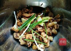 香菇糯米鸡翅南瓜盅的做法图解6