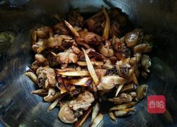 香菇糯米鸡翅南瓜盅的做法图解13