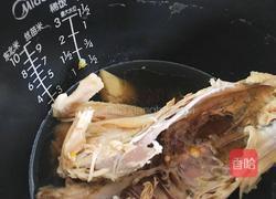 花旗参母鸡汤手工刀切面的做法图解14