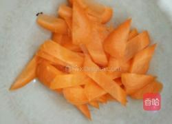 莲菜炒肉的做法图解3