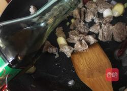土豆烧牛腩的做法图解6