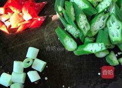 秋葵炒虾仁的做法图解4