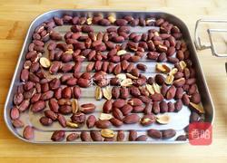 蔓越莓花生牛轧糖的做法图解2