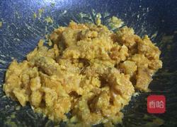 蛋黄焗南瓜的做法图解8