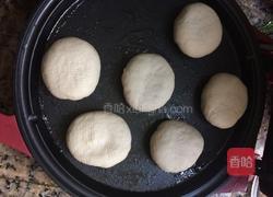 榴莲芝士生煎包的做法图解6