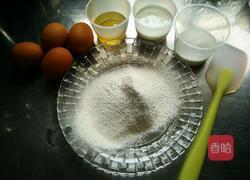 酸奶蛋糕卷的做法图解1