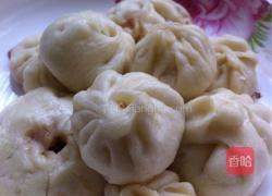 芹菜包子的做法图解6
