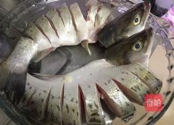 剁椒鲈鱼的做法图解2