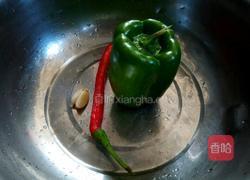 蚝油双椒的做法图解1