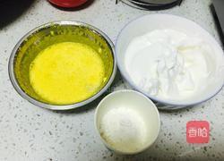 戚风海绵蛋糕的做法图解3