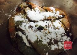 避风塘炒虾的做法图解2