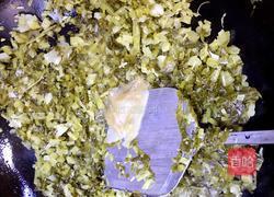 咸菜炒猪大肠的做法图解6