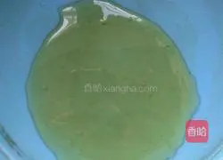 Illustration of how to make five-nut mooncakes 1