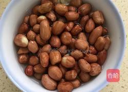 炒花生米的做法图解1