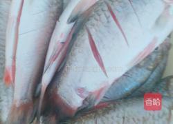 白洋淀铁锅炖鱼的做法图解1