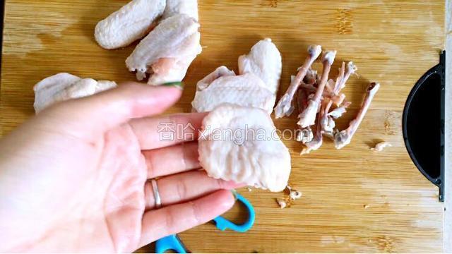 这是取出骨头的鸡翅