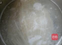 海鲜汤面的做法图解3
