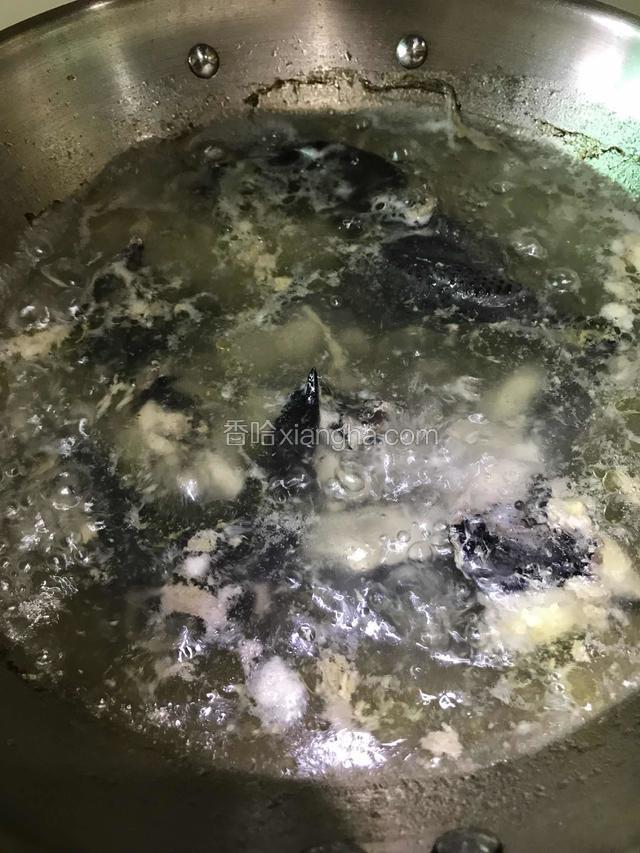 大火烧开过再煮上3分钟左右倒出。