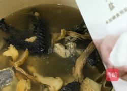 松茸炖乌鸡的做法图解10