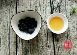 蜂蜜葡萄干豆花的做法图解2