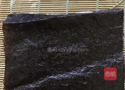 金枪鱼蔬菜包饭的做法图解2