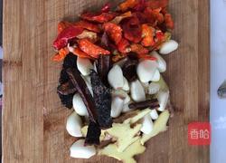 炖鸭子的做法图解1