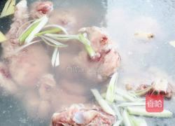 排骨番茄香菇汤的做法图解7