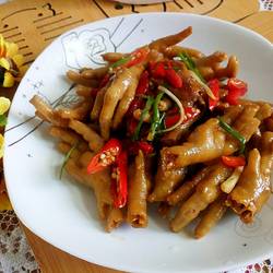 香辣凤爪的做法[图]