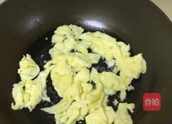 鸡蛋炒佛手瓜的做法图解5