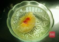 蔓越莓桃胶百合银耳羹的做法图解5