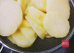 爆好吃哒~肉末土豆泥的做法图解3