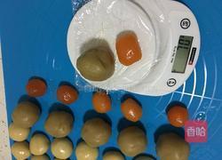 莲蓉蛋黄月饼的做法图解7