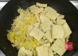 猪肉烩酸菜的做法图解6