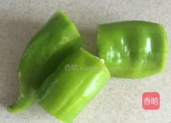 酿馅尖椒的做法图解1