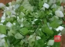 葱花鸡蛋饼的做法图解2