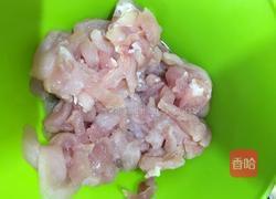 蒜黄肉丝的做法图解2